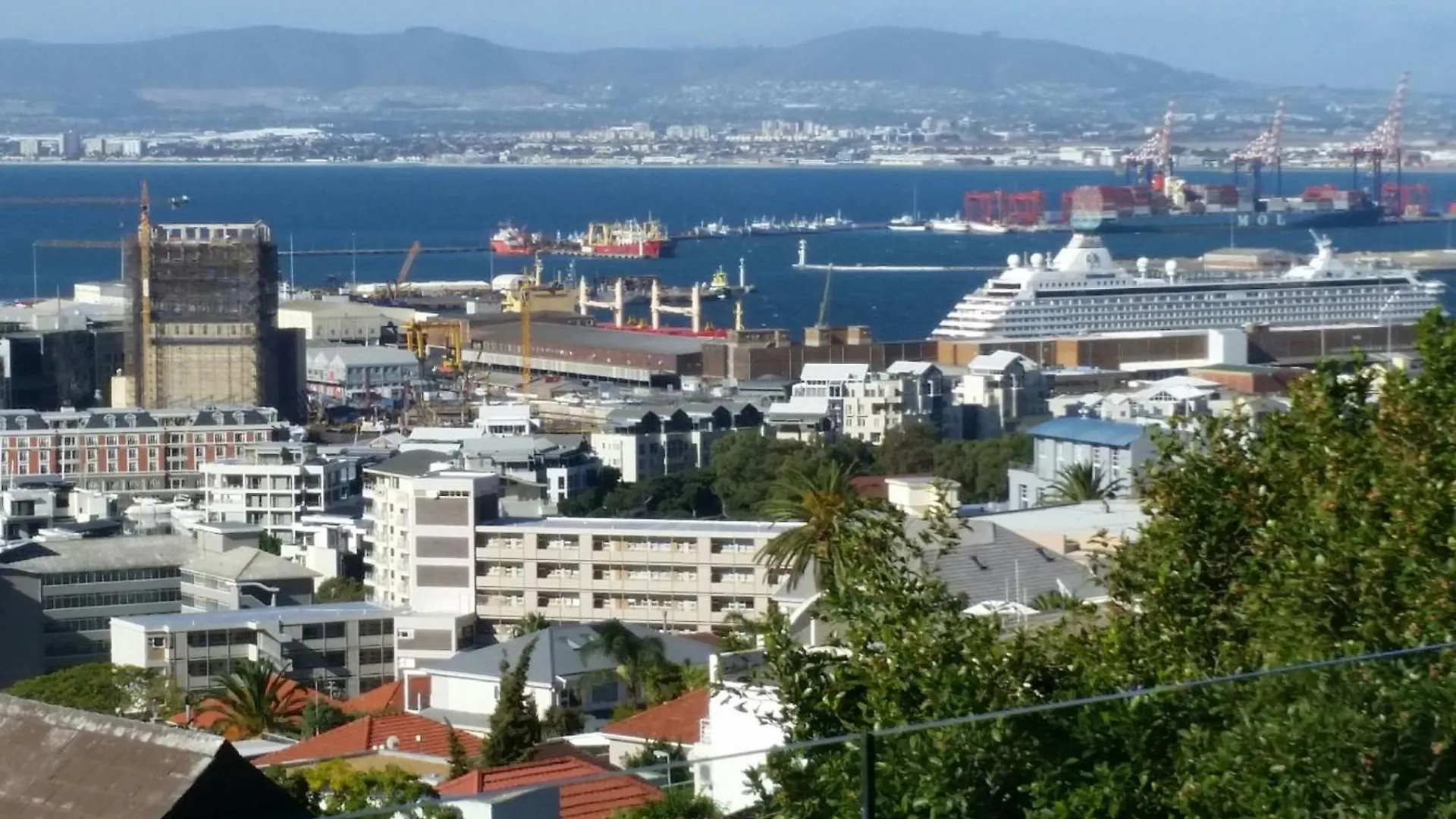 Spacious 3Bed Apt Overlooking Cape Town Panova South Africa